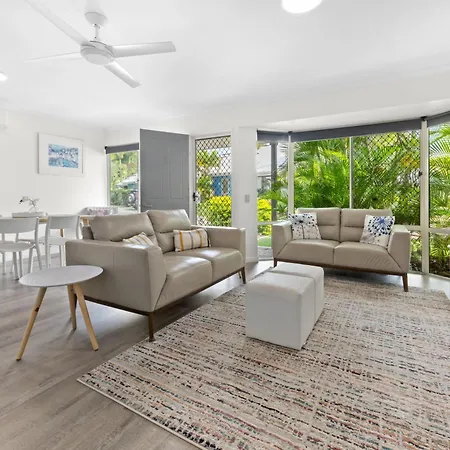 2 Bedroom Villa In Tropical Resort Noosaville Exterior photo