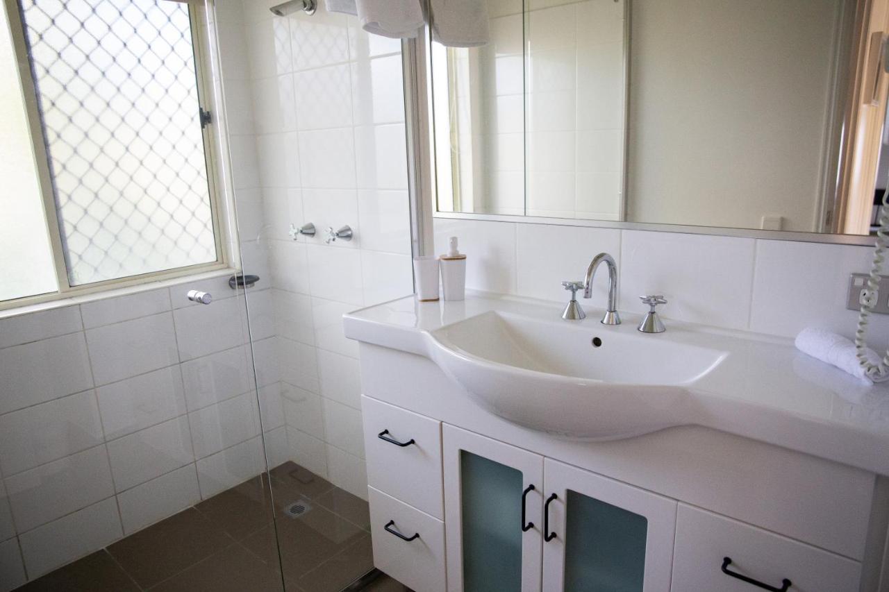 2 Bedroom In Tropical Apartment