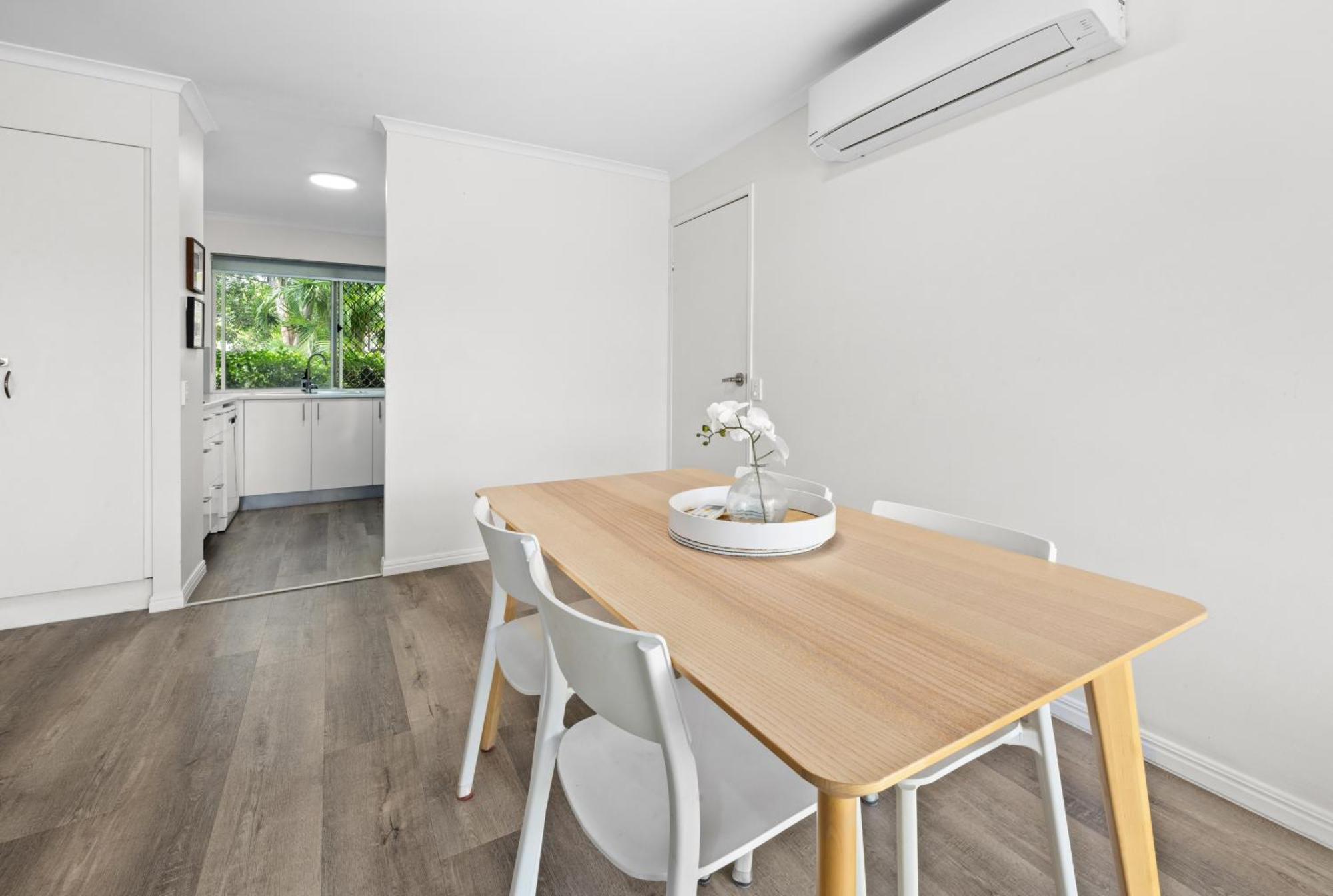 Apartment 2 Bedroom In Tropical Noosaville